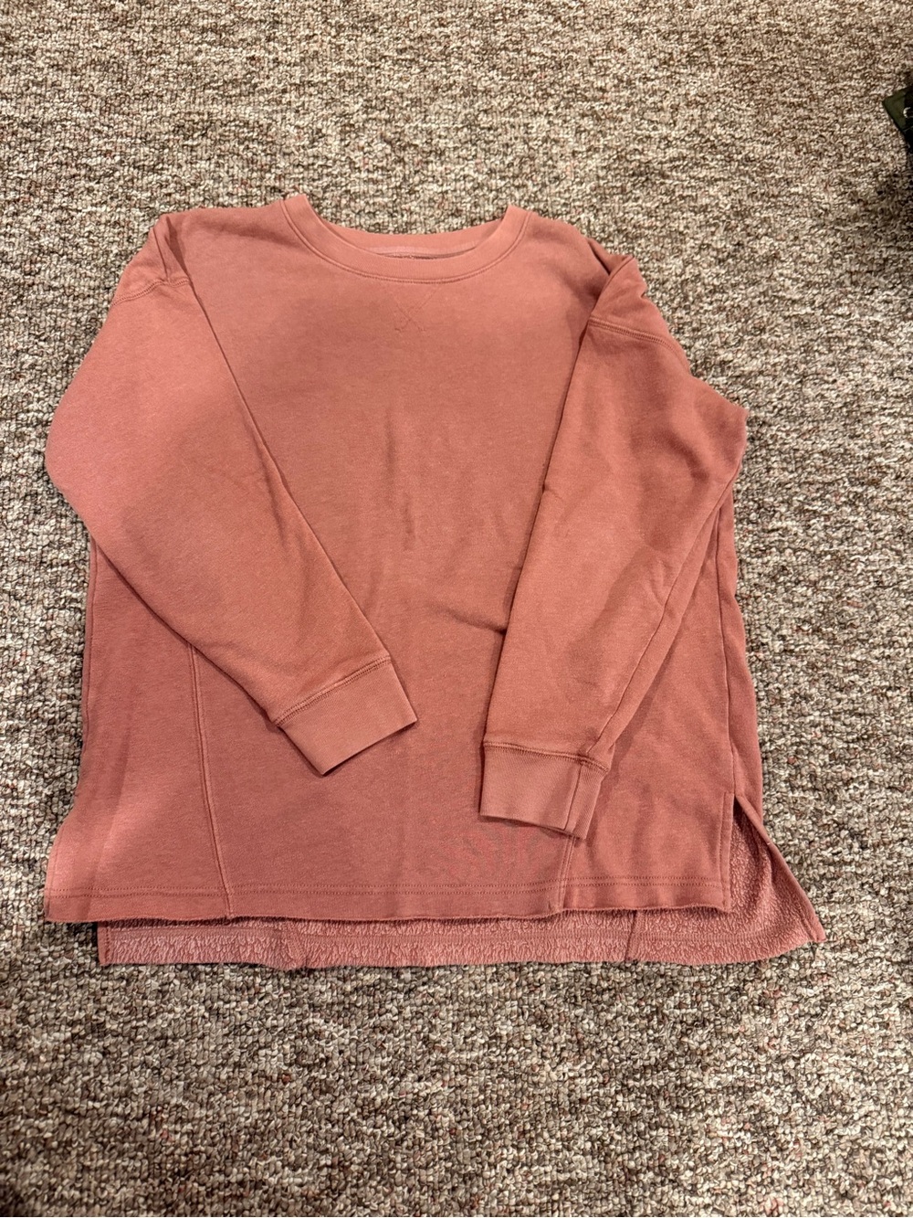 American Eagle Rose Dust Crewneck Pullover